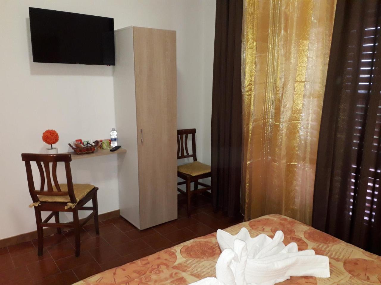 Milazzo Beach Exterior foto